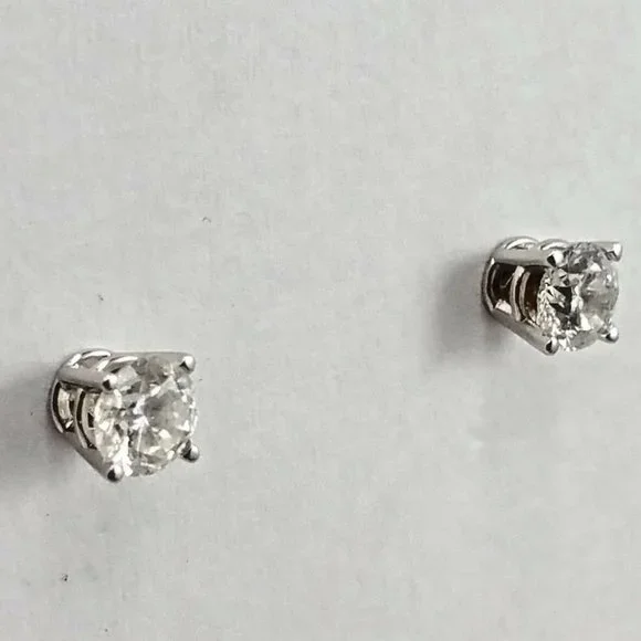 Beautiful 14K Karat White Gold Designer Stud Earrings with Diamonds & Backings